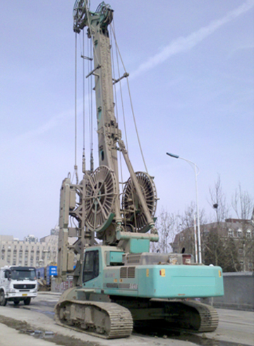 Diaphragm wall grab��pilingmachines