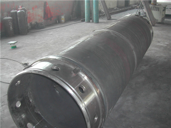 Casing tube